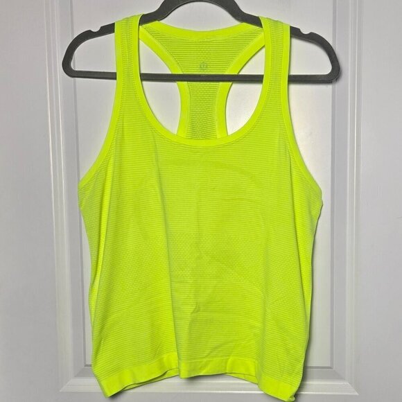 Lululemon Swiftly Tech Racerback 2.0 *Race Length - 10 Hightlight Yellow - Picture 3 of 6
